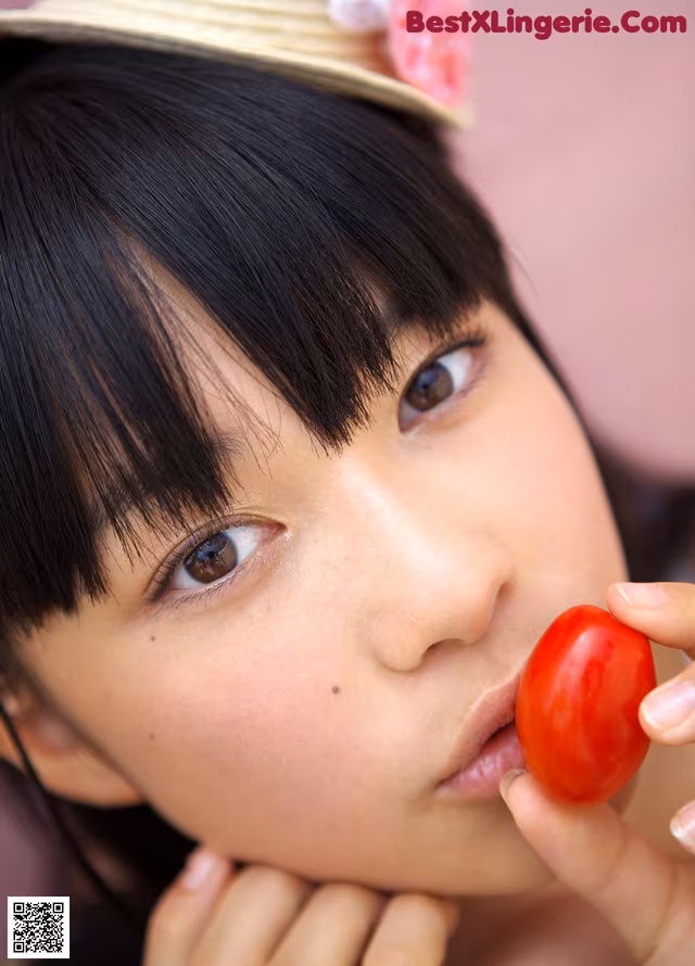 Tomoe Yamanaka - Siffredi Busty Images